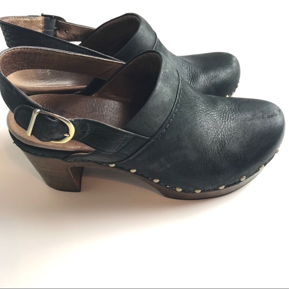 dansko delle dress pump